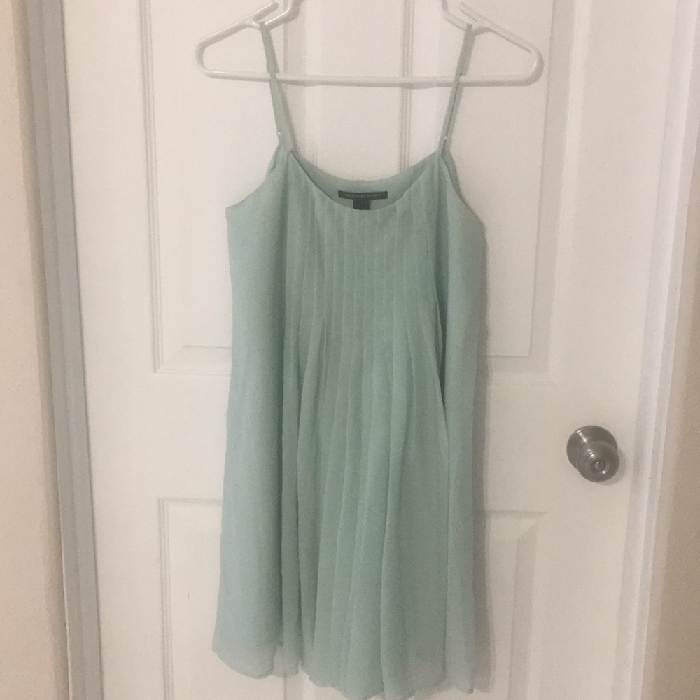 Mint Dress VS Size XS but fits like a small